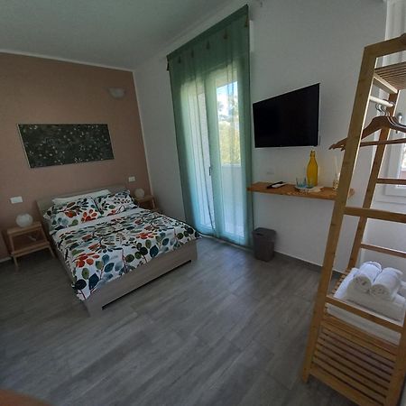 Stasonis Hotel Quartu Sant'Elena Bagian luar foto