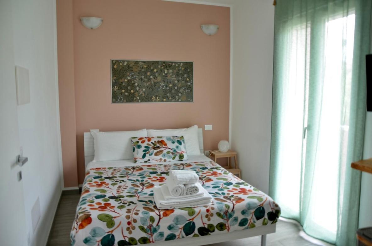 Stasonis Hotel Quartu Sant'Elena Bagian luar foto
